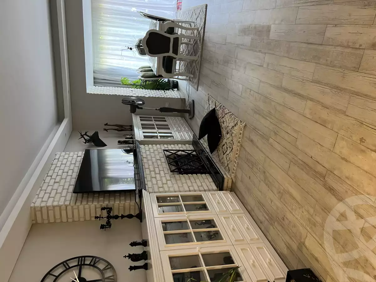 https://aqarmap.com.eg/en/listing/4305199-for-sale-cairo-new-cairo-compounds-the-square
