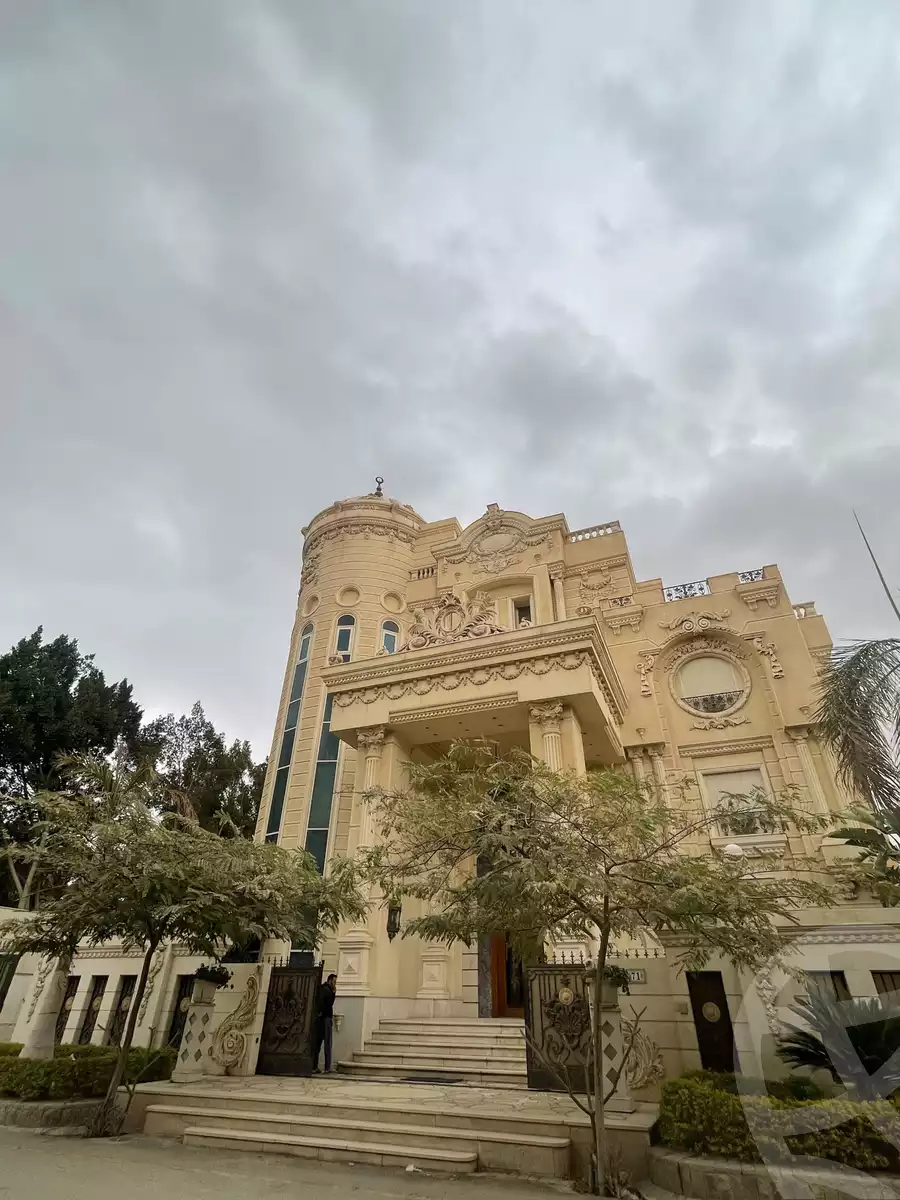 https://aqarmap.com.eg/en/listing/4305319-for-sale-cairo-al-oubour-golf-city