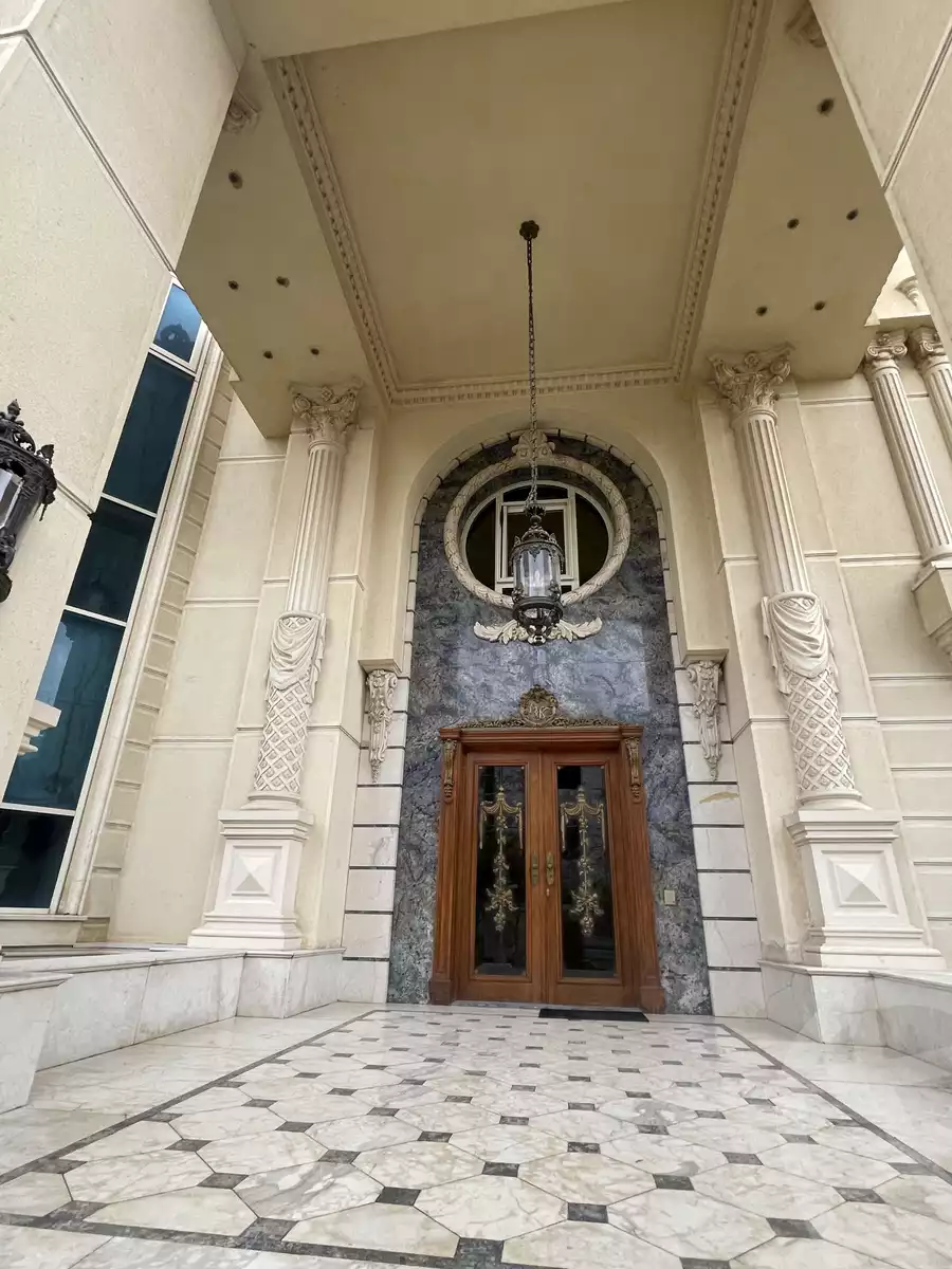 https://aqarmap.com.eg/en/listing/4305319-for-sale-cairo-al-oubour-golf-city