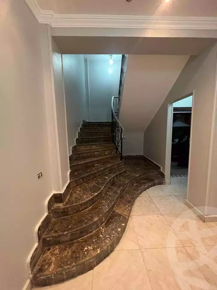 https://aqarmap.com.eg/en/listing/4305747-for-sale-cairo-mokattam-compounds-kmbwnd-jwldn-jyts