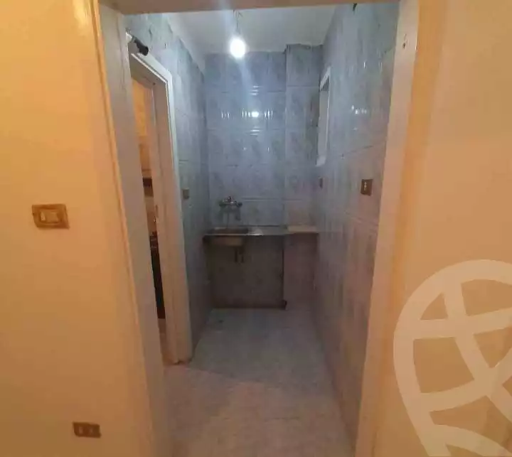 https://aqarmap.com.eg/ar/listing/4308933-for-rent-alexandria-sn-styfnw-abd-el-khalik-tharwat-st