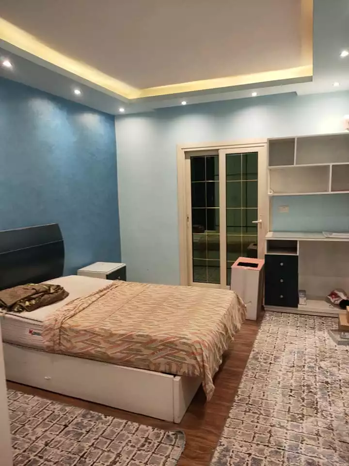 https://aqarmap.com.eg/ar/listing/4308965-for-sale-cairo-el-haram-shareaa-fatma-roshdy