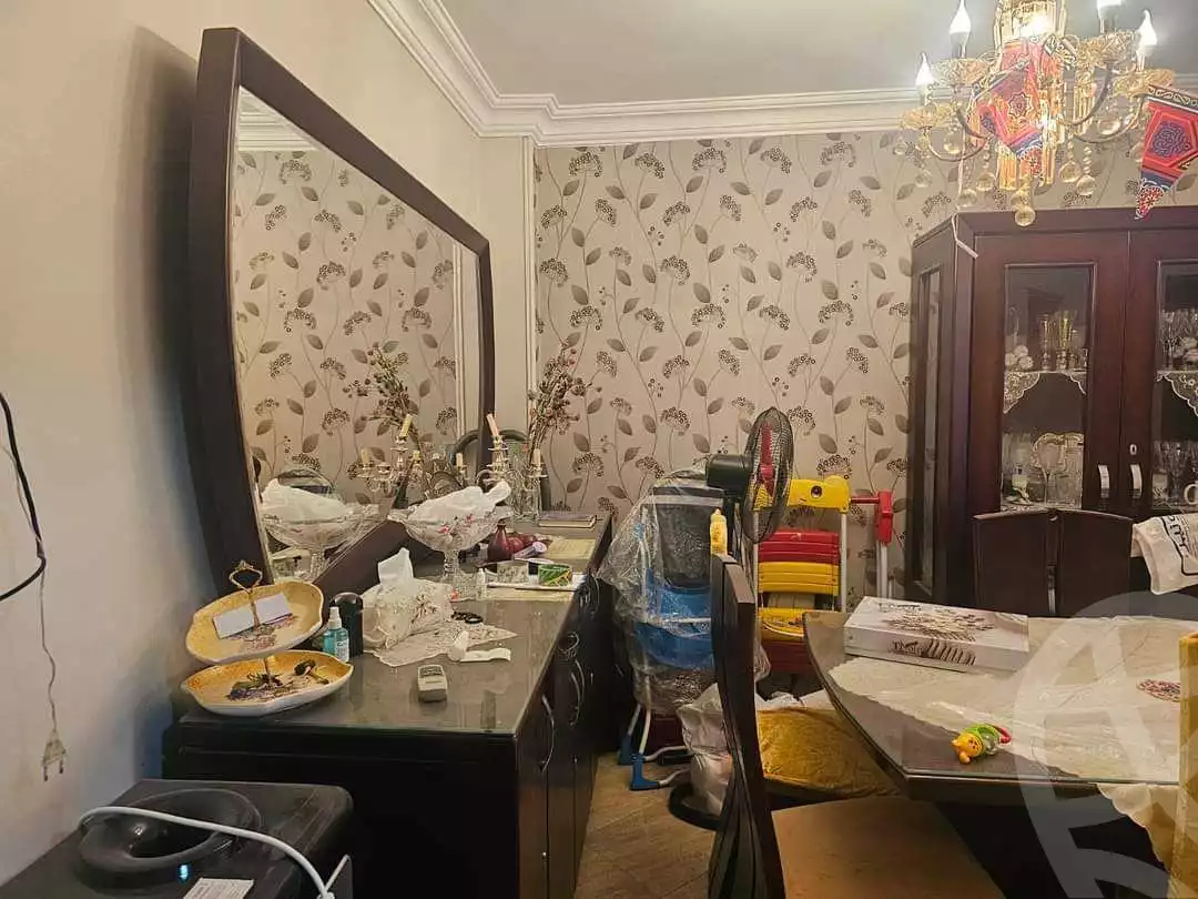 https://aqarmap.com.eg/ar/listing/4313061-for-sale-cairo-6th-of-october-el-ahyaa-neighborhood-4th-school-st