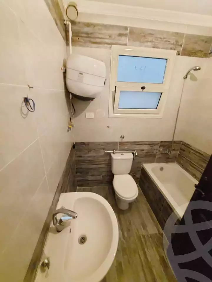 https://aqarmap.com.eg/en/listing/4314401-for-rent-mostafa-kamel-stt