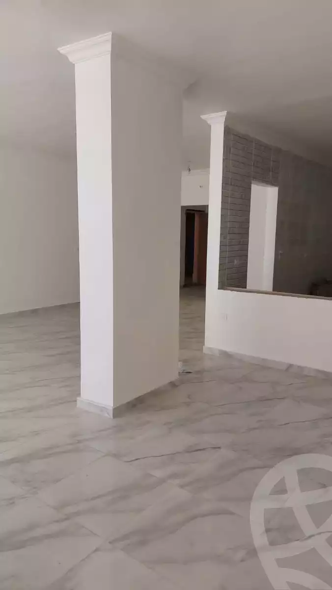 https://aqarmap.com.eg/ar/listing/4314503-for-sale-cairo-new-cairo-compounds-dh-ykwn-ryzdns-styl-hwm