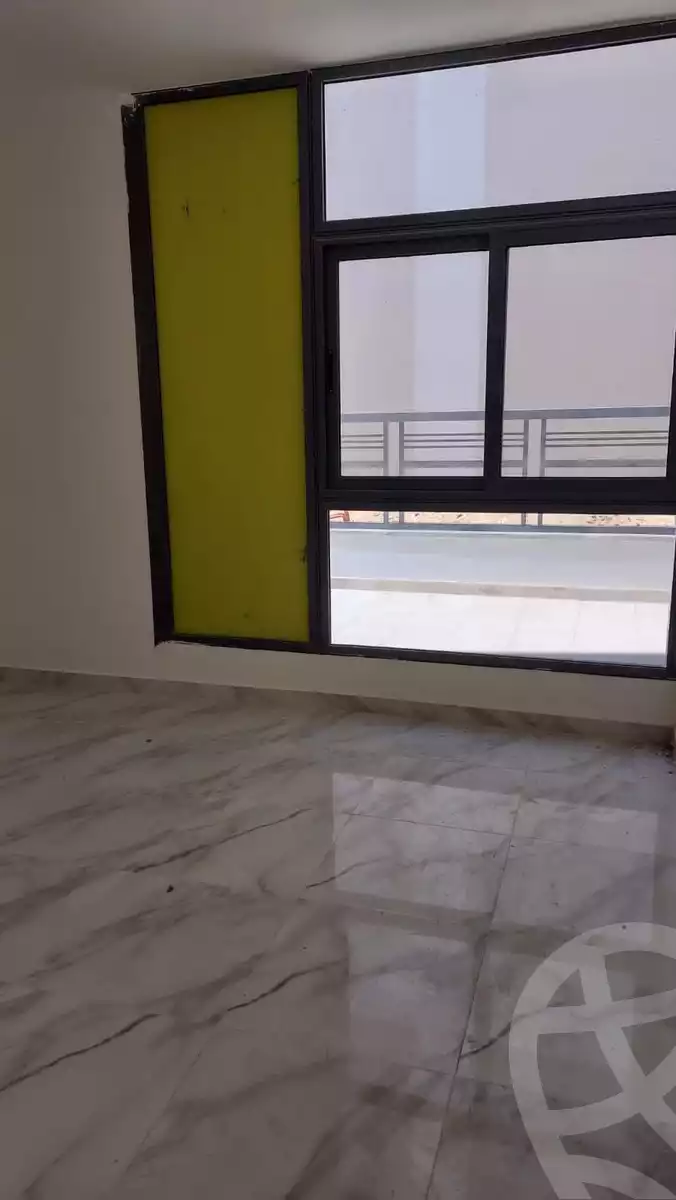 https://aqarmap.com.eg/ar/listing/4314503-for-sale-cairo-new-cairo-compounds-dh-ykwn-ryzdns-styl-hwm