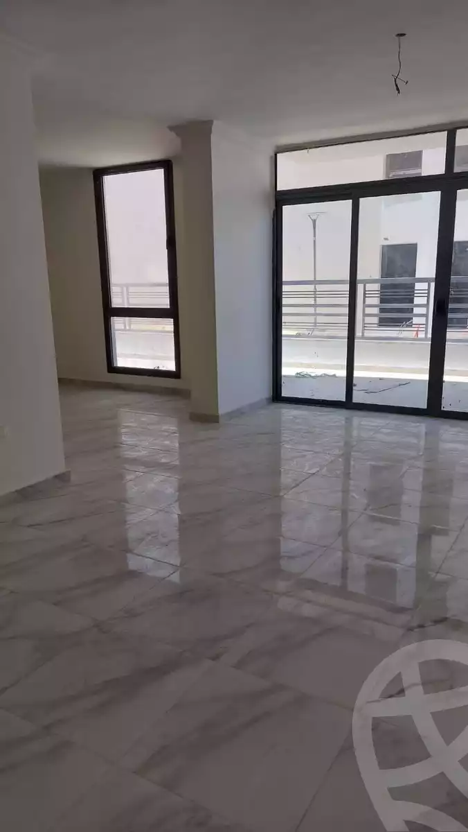 https://aqarmap.com.eg/ar/listing/4314503-for-sale-cairo-new-cairo-compounds-dh-ykwn-ryzdns-styl-hwm