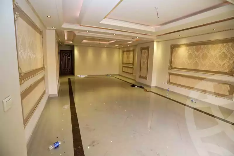 https://aqarmap.com.eg/ar/listing/4315758-for-rent-alexandria-lauran-mohammed-al-eqbal-st