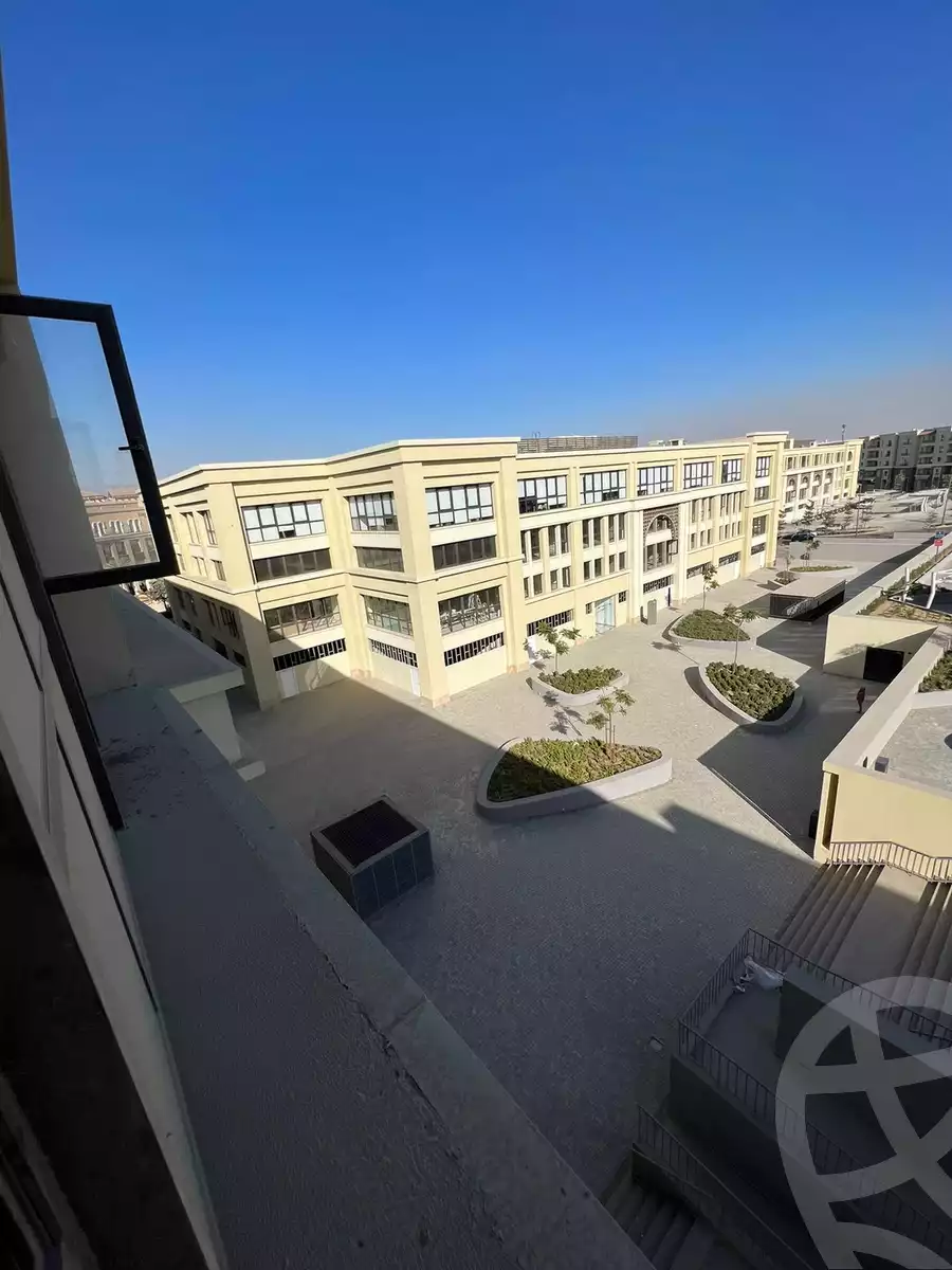 https://aqarmap.com.eg/en/listing/4318115-for-sale-cairo-new-cairo-compounds-mivida
