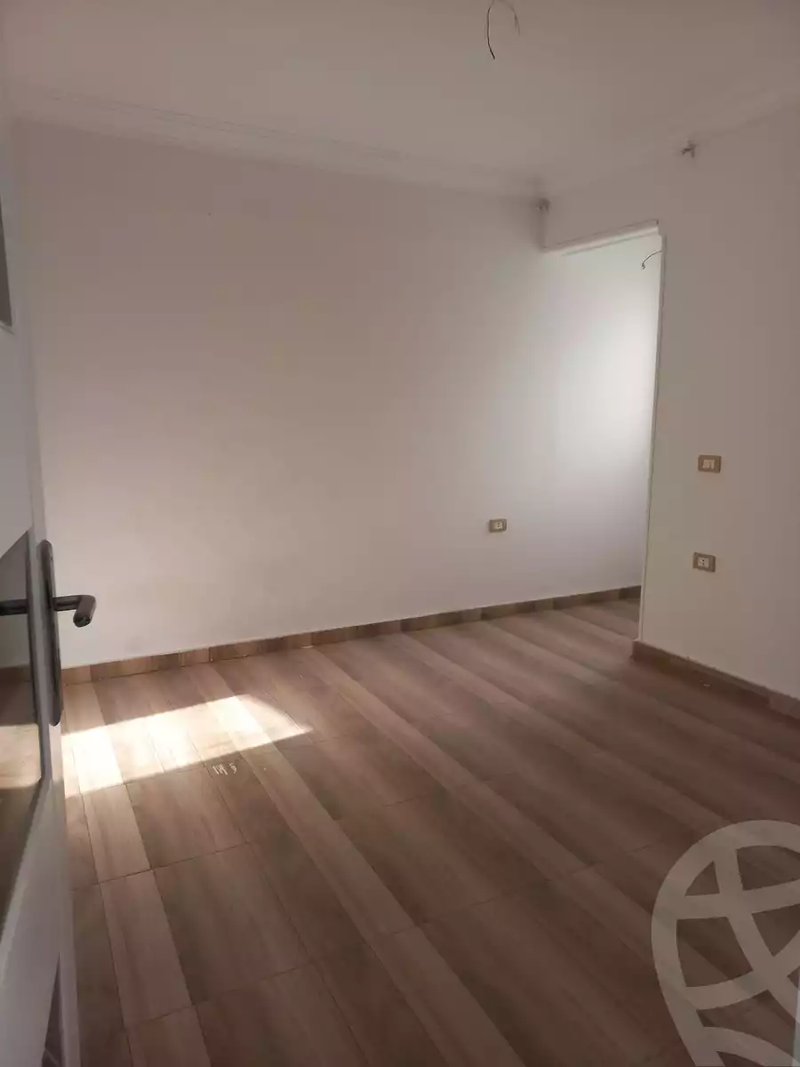 https://aqarmap.com.eg/ar/listing/4322299-for-sale-cairo-el-haram-mishaal