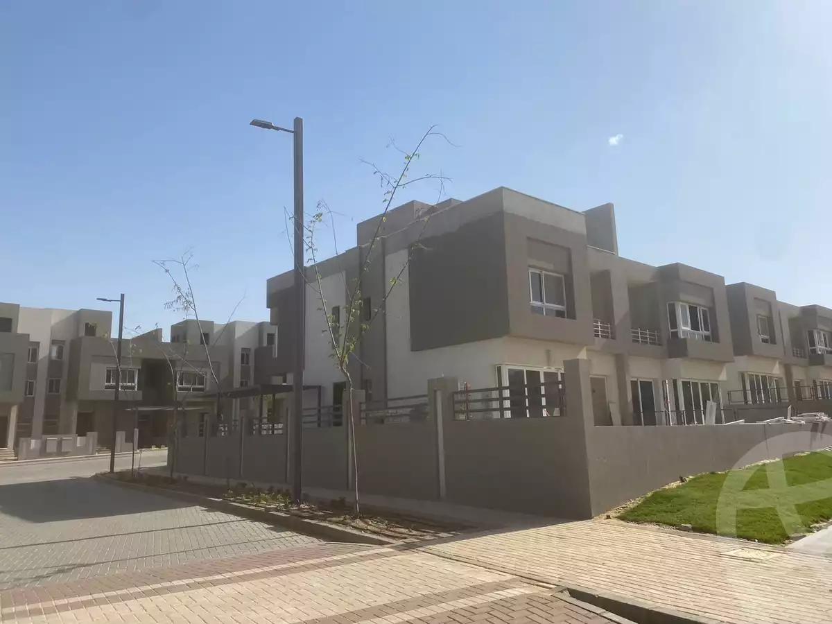 https://aqarmap.com.eg/en/listing/4323307-for-sale-cairo-el-sheikh-zayed-city-compounds-in-sheikh-zayed-etapa