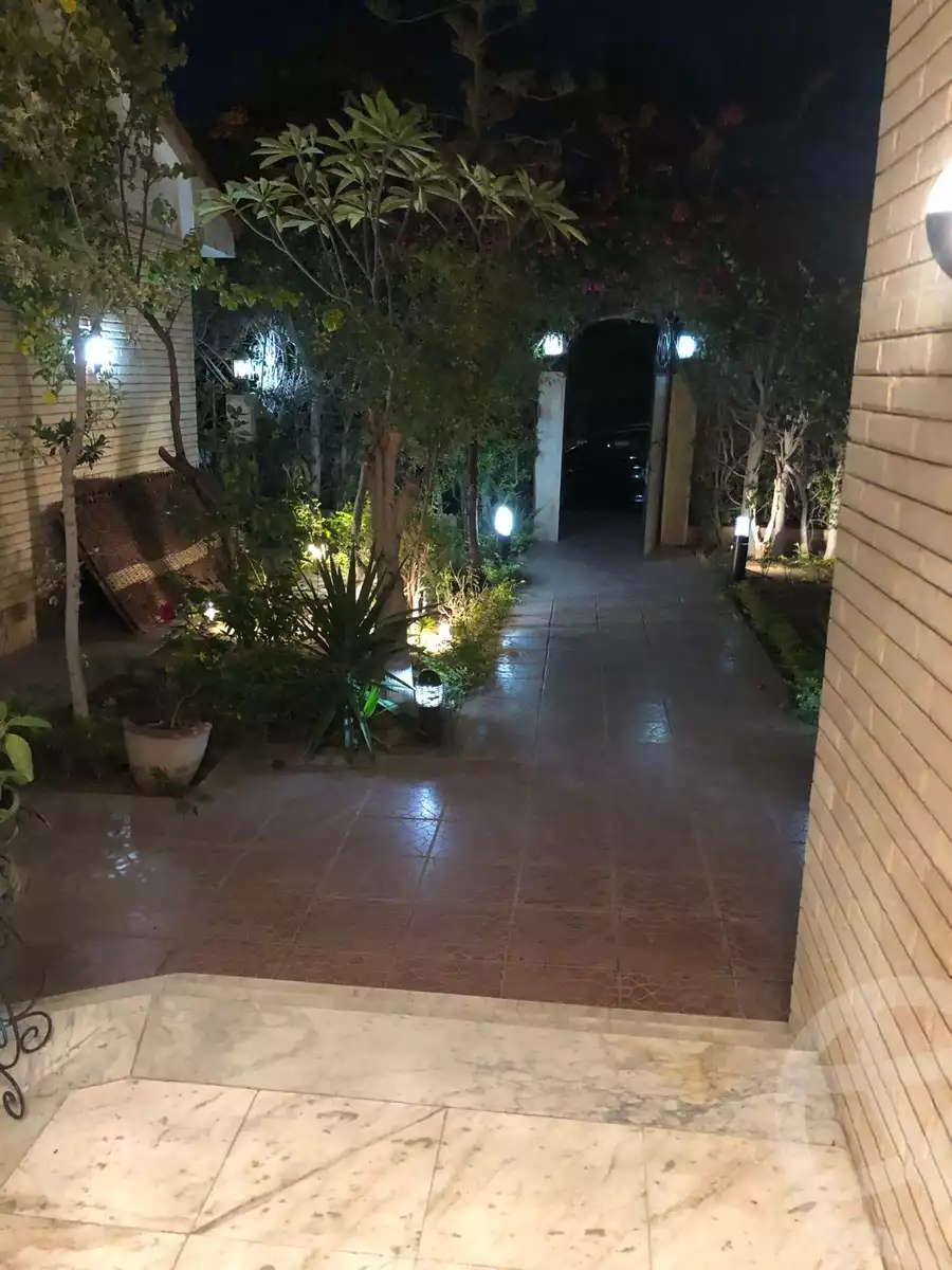 https://aqarmap.com.eg/ar/listing/4323815-for-sale-cairo-el-sheikh-zayed-city-compounds-in-sheikh-zayed-el-rabwa