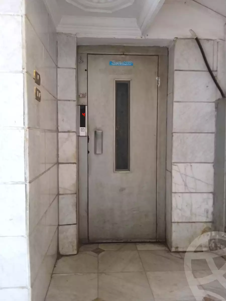https://aqarmap.com.eg/ar/listing/4324563-for-sale-dakahlia-mansoura-el-mansoura-city-gameat-al-dewal-al-arabiya-st