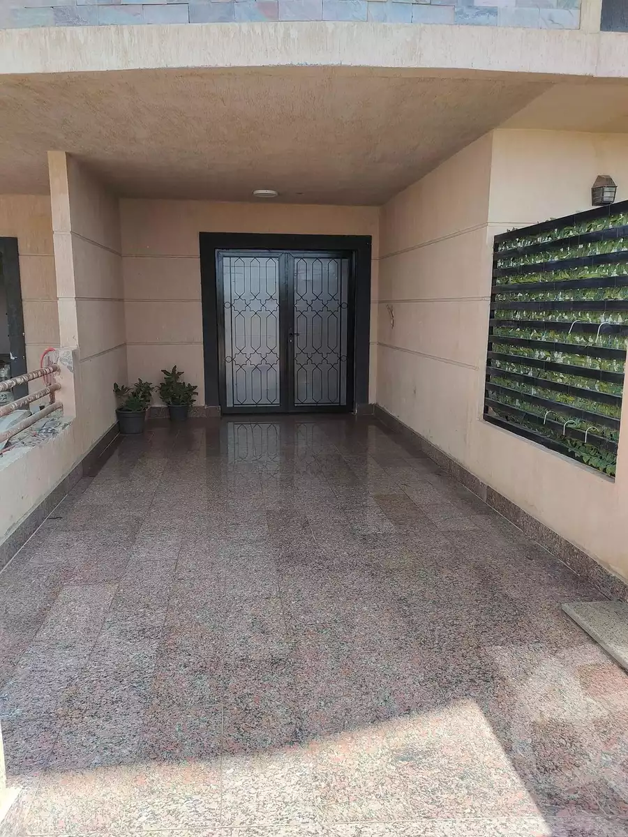 https://aqarmap.com.eg/en/listing/4329244-for-sale-cairo-new-cairo-compounds-sephora-heights