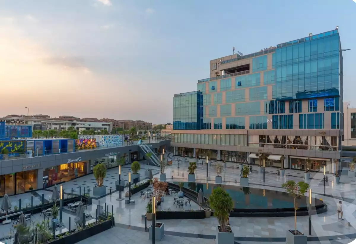 https://aqarmap.com.eg/en/listing/4332720-for-sale-cairo-el-sheikh-zayed-city-compounds-in-sheikh-zayed-capital-business-park