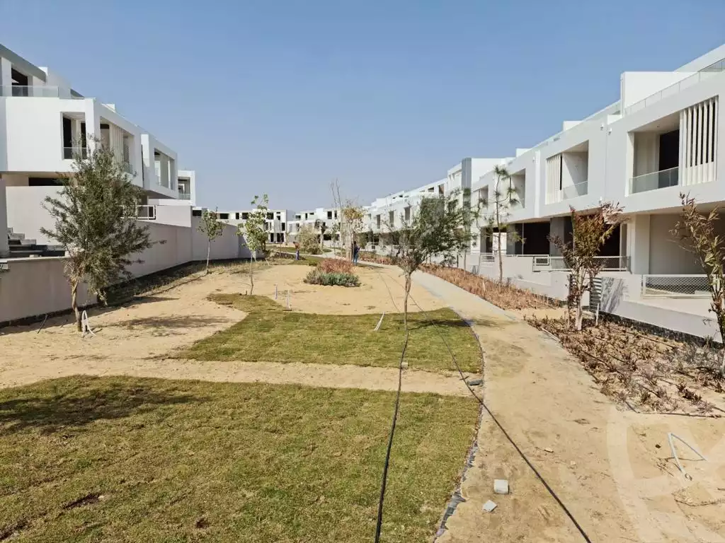 https://aqarmap.com.eg/en/listing/4334066-for-sale-cairo-alex-cairo-desert-road-kmbwnd-fy-tryq-skndry-lshrwy-joulz-compound-inertia
