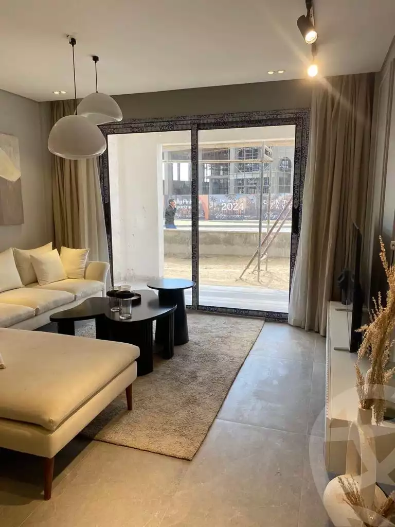 https://aqarmap.com.eg/en/listing/4334132-for-sale-cairo-el-sheikh-zayed-city-compounds-kmbwnd-fyldj-wyst-dr-llttwyr
