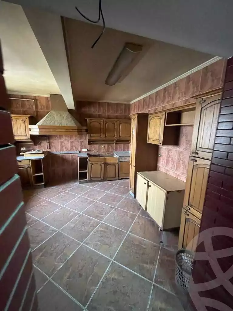 https://aqarmap.com.eg/en/listing/4335855-for-sale-cairo-heliopolis-triumph-square-othman-ibn-affan-st