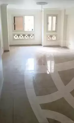 https://aqarmap.com.eg/en/listing/4339031-for-rent-alexandria-lauran-shr-bw-qyr-tryq-lhry