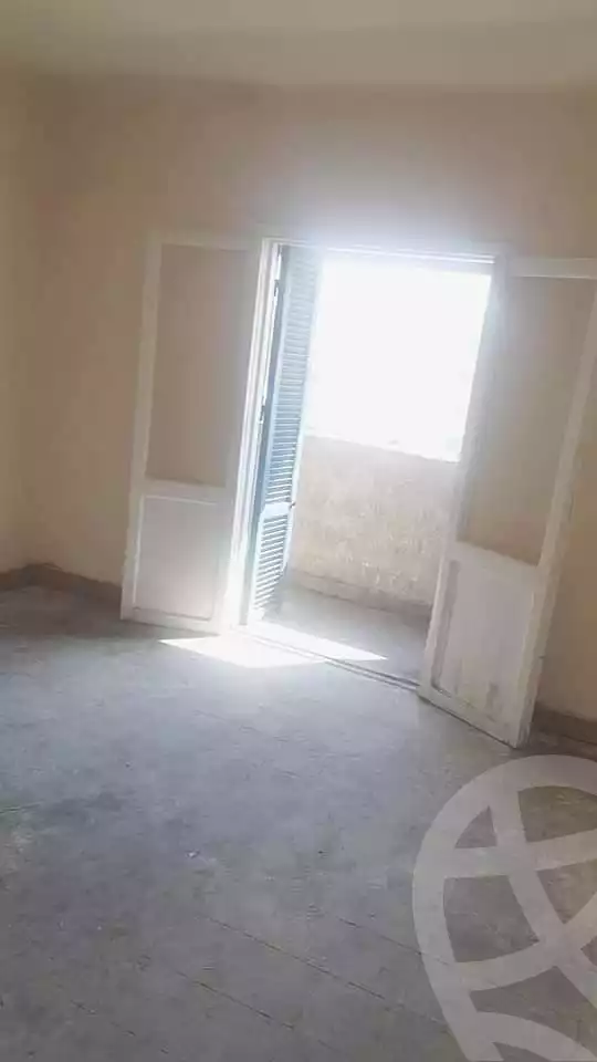 https://aqarmap.com.eg/ar/listing/4343645-for-sale-cairo-el-shorouk-lhy-lwl-shrq-neighborhood-1
