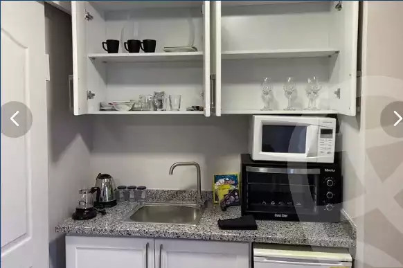 https://aqarmap.com.eg/en/listing/4343666-for-rent-cairo-el-sheikh-zayed-city-compounds-kmbwnd-wyst-twn-swdyk