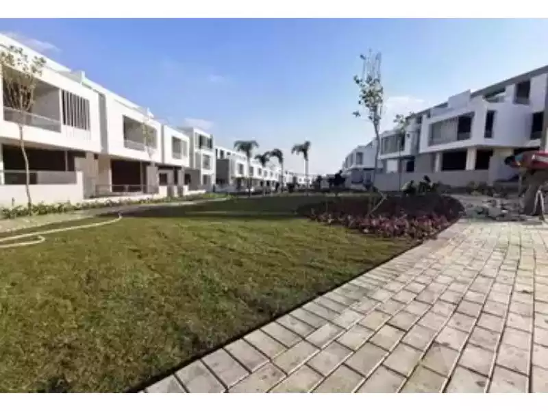 https://aqarmap.com.eg/en/listing/4344290-for-sale-cairo-alex-cairo-desert-road-kmbwnd-fy-tryq-skndry-lshrwy-joulz-compound-inertia