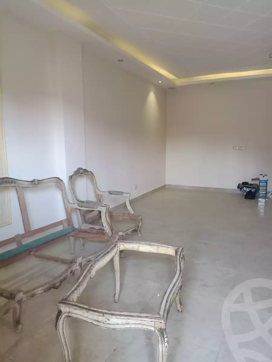 https://aqarmap.com.eg/ar/listing/4352176-for-sale-cairo-mokattam-mokattam