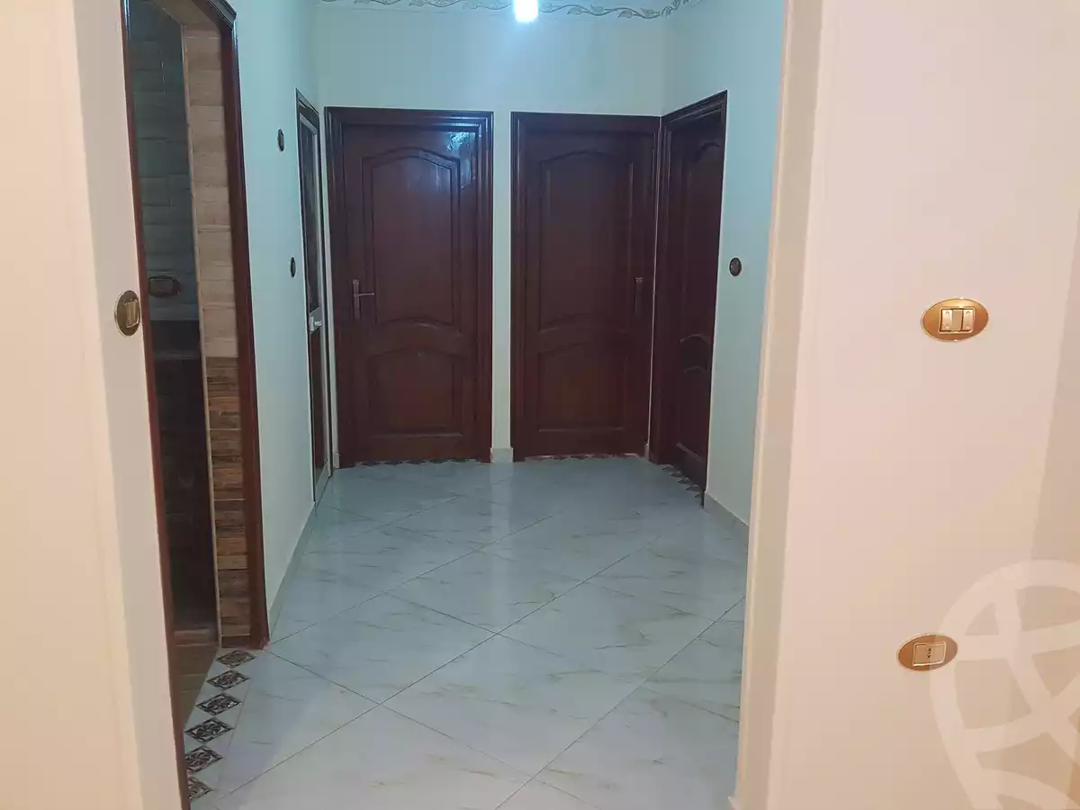 https://aqarmap.com.eg/ar/listing/4353202-for-rent-qalyubia-shubra-el-khaima-byjm