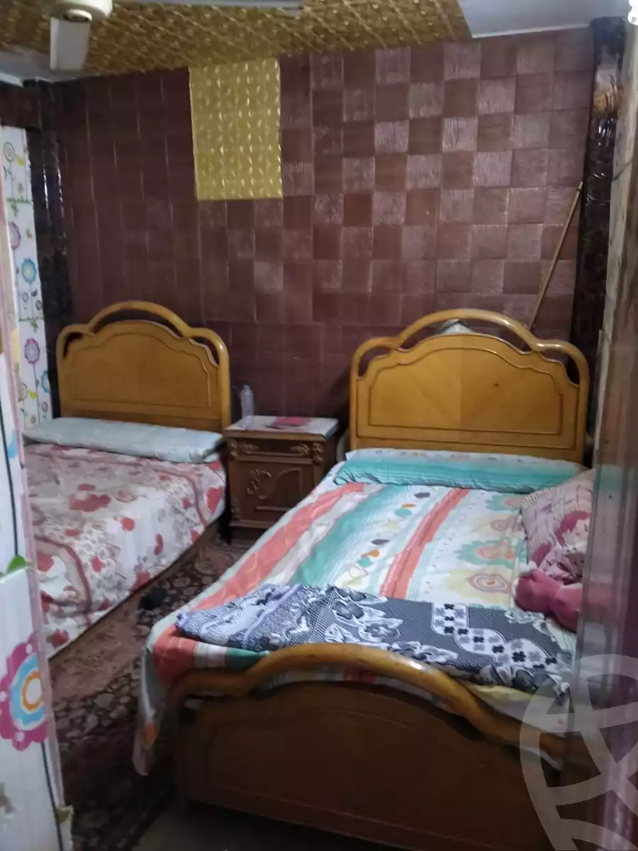 https://aqarmap.com.eg/ar/listing/4354403-for-sale-cairo-shoubra-jzyr-bdrn-haret-rod-al-farag