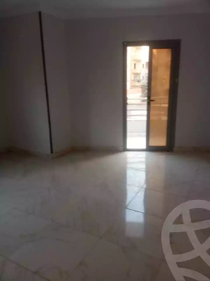 https://aqarmap.com.eg/en/listing/4356094-for-rent-cairo-mokattam-lhdb-l-ly-shr-17