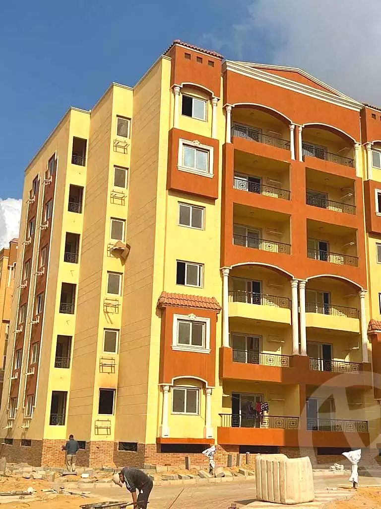 https://aqarmap.com.eg/ar/listing/4356665-for-sale-cairo-new-cairo-compounds-loaloat-new-cairo