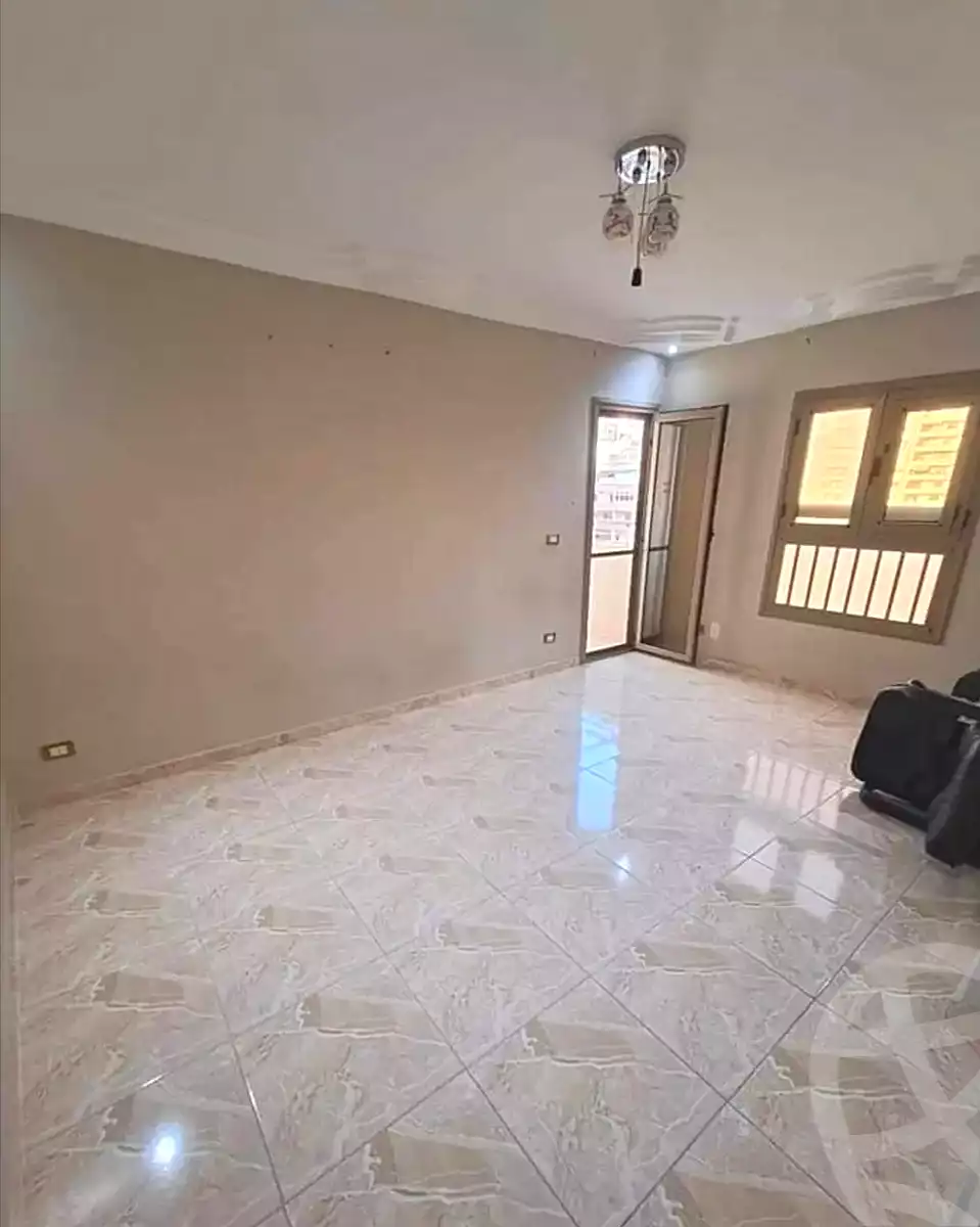 https://aqarmap.com.eg/en/listing/4080094-for-sale-alexandria-miami-mahmoud-el-isawy-st