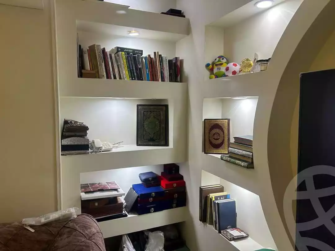 https://aqarmap.com.eg/en/listing/4364658-for-sale-cairo-cairo-hdyq-lhrm-lmntq-t