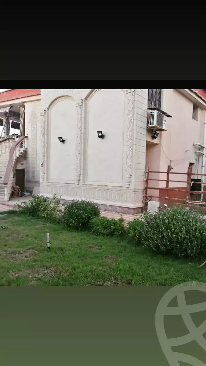 https://aqarmap.com.eg/en/listing/4364913-for-sale-damietta-ras-el-bar-sunset-1