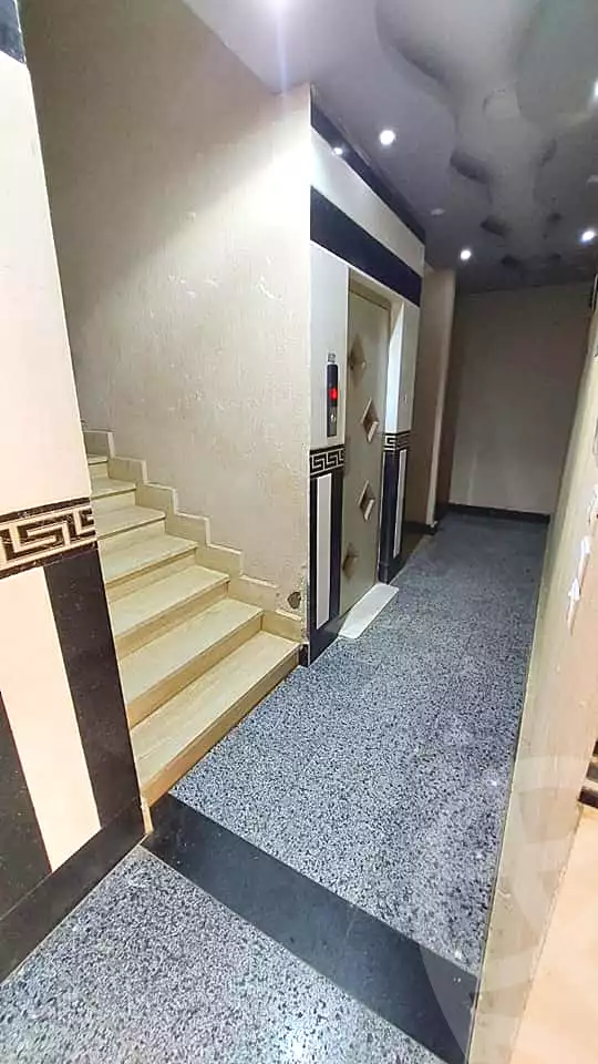 https://aqarmap.com.eg/ar/listing/4366164-for-rent-cairo-mokattam-el-hadabah-el-wosta-el-mantaqa-el-olaa-baron-school-street