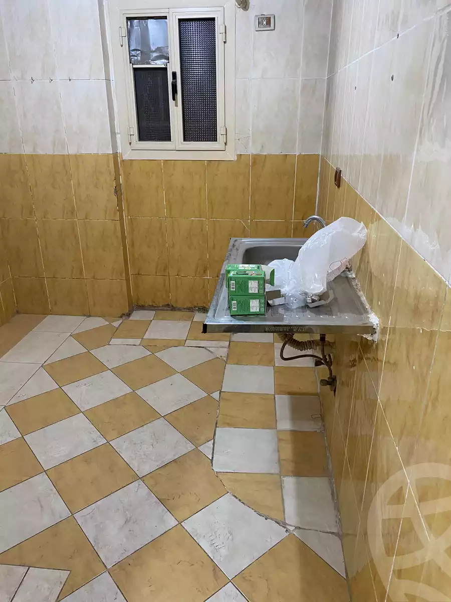https://aqarmap.com.eg/ar/listing/4366408-for-sale-cairo-ain-shams-ain-shams-el-sharkia-sedky-st