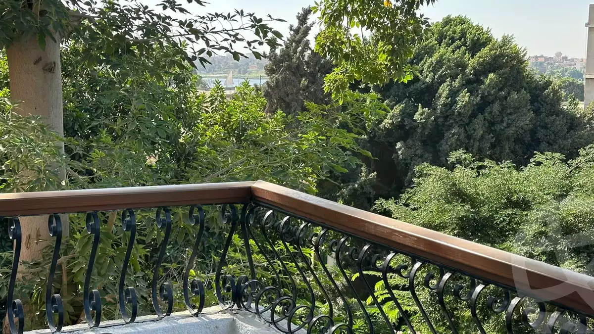 https://aqarmap.com.eg/en/listing/4370235-for-sale-cairo-el-maadi-sarayat-el-maadi-street-82
