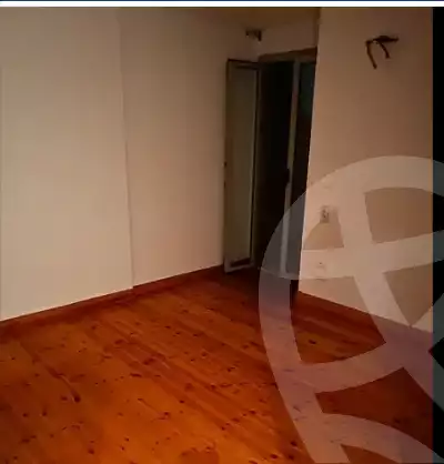 https://aqarmap.com.eg/ar/listing/4373299-for-rent-alexandria-smouha-mostafa-kamel-st