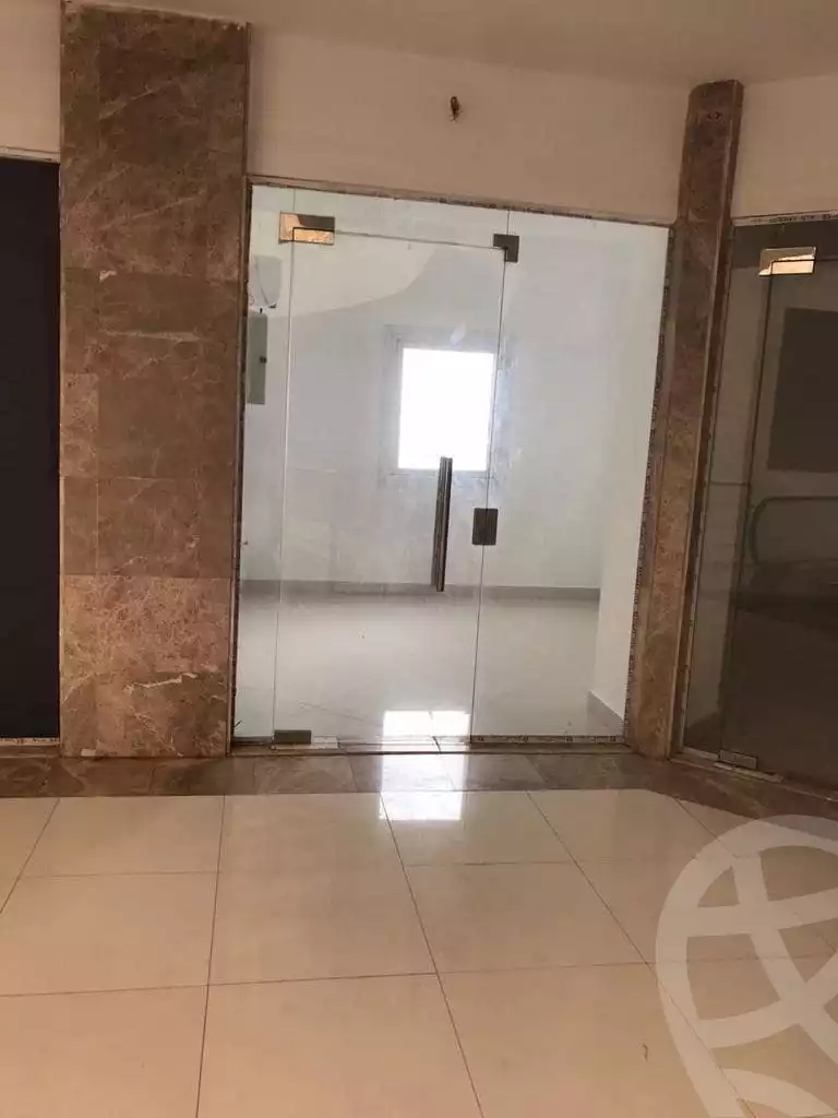 https://aqarmap.com.eg/ar/listing/4374382-for-rent-cairo-new-cairo-compounds