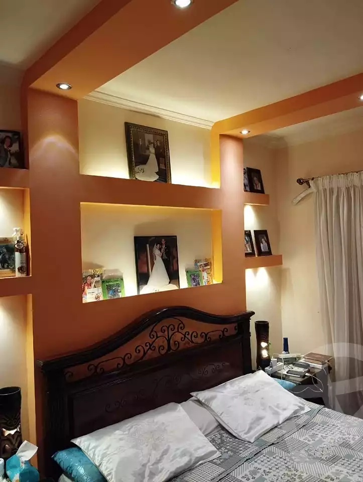 https://aqarmap.com.eg/en/listing/4374720-for-sale-cairo-mokattam-compounds-kmbwnd-jwldn-jyts