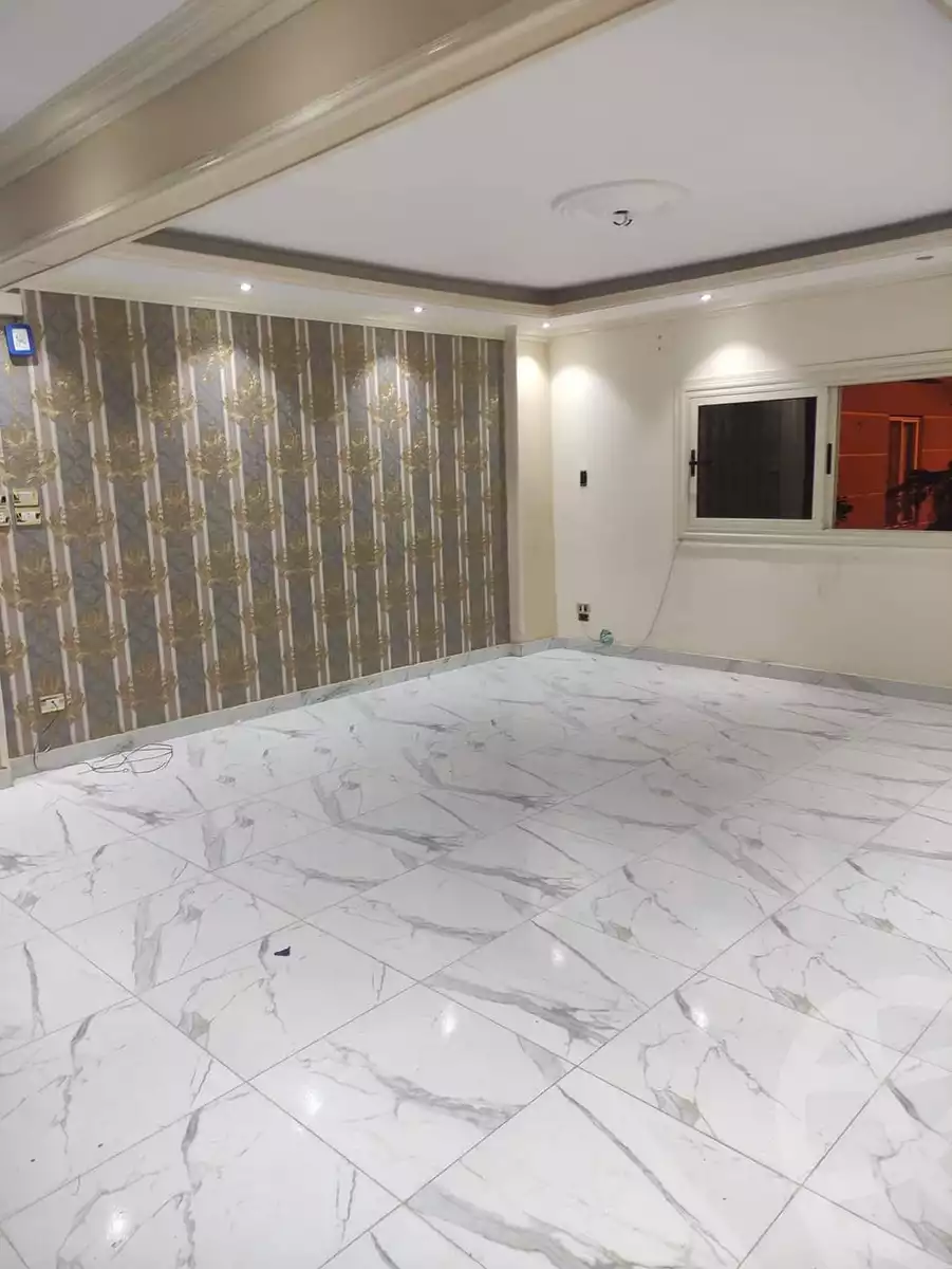 https://aqarmap.com.eg/en/listing/4374981-for-sale-cairo-mokattam-el-naforah-square
