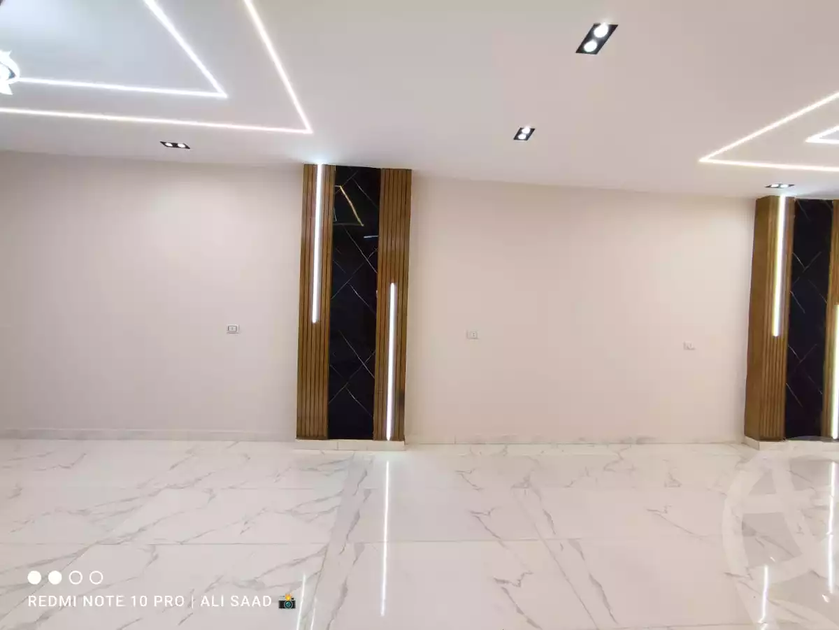 https://aqarmap.com.eg/ar/listing/4375359-for-sale-cairo-cairo-hdyq-lhrm-lmntq-t