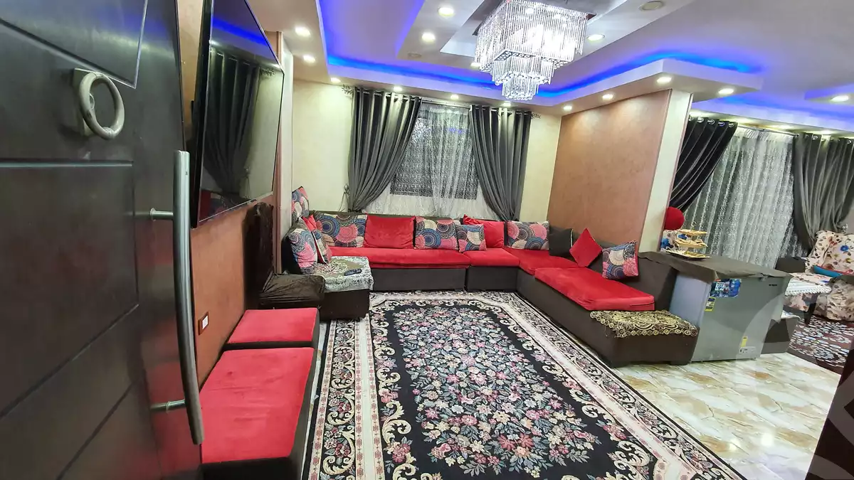 https://aqarmap.com.eg/ar/listing/4367944-for-sale-cairo-hadayek-el-koba-teraat-al-gabal-st