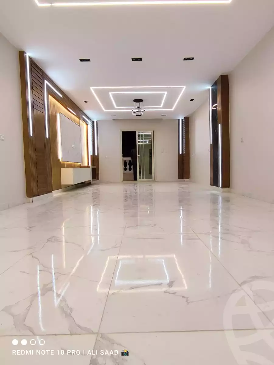 https://aqarmap.com.eg/en/listing/4375573-for-sale-cairo-cairo-hdyq-lhrm-lmntq-t