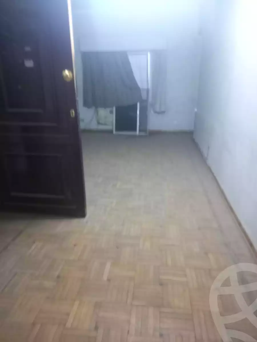 https://aqarmap.com.eg/en/listing/4376508-for-rent-cairo-downtown-el-tahrir