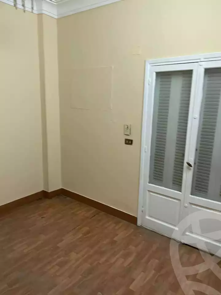https://aqarmap.com.eg/en/listing/4377850-for-sale-cairo-el-maadi-kornish-el-maadi-aashour-al-serbakosi-st