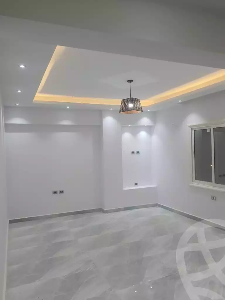 https://aqarmap.com.eg/ar/listing/4380370-for-sale-cairo-el-shorouk-lhy-lts-neighbourhood-1-street-11