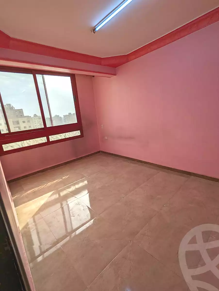https://aqarmap.com.eg/ar/listing/4381788-for-sale-qalyubia-shubra-el-khaima-bahtim