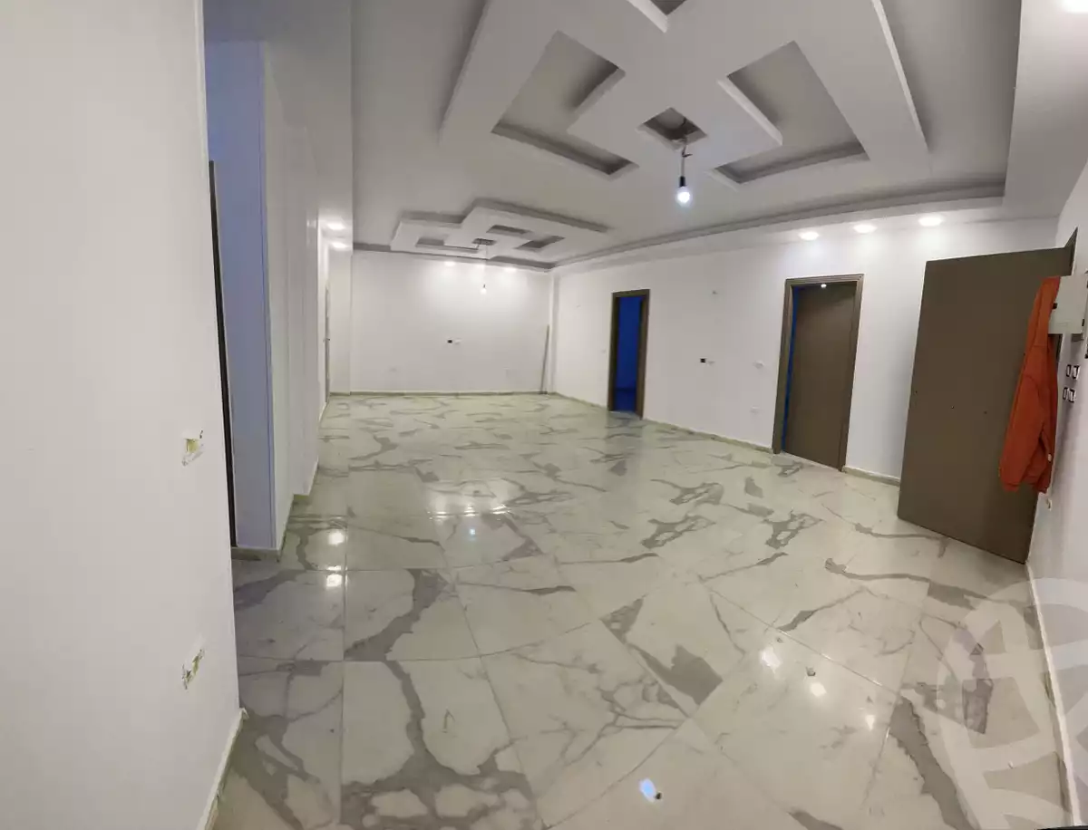https://aqarmap.com.eg/ar/listing/4384132-for-sale-cairo-helwan-helwan-el-sharkeya-ryad-pasha-st