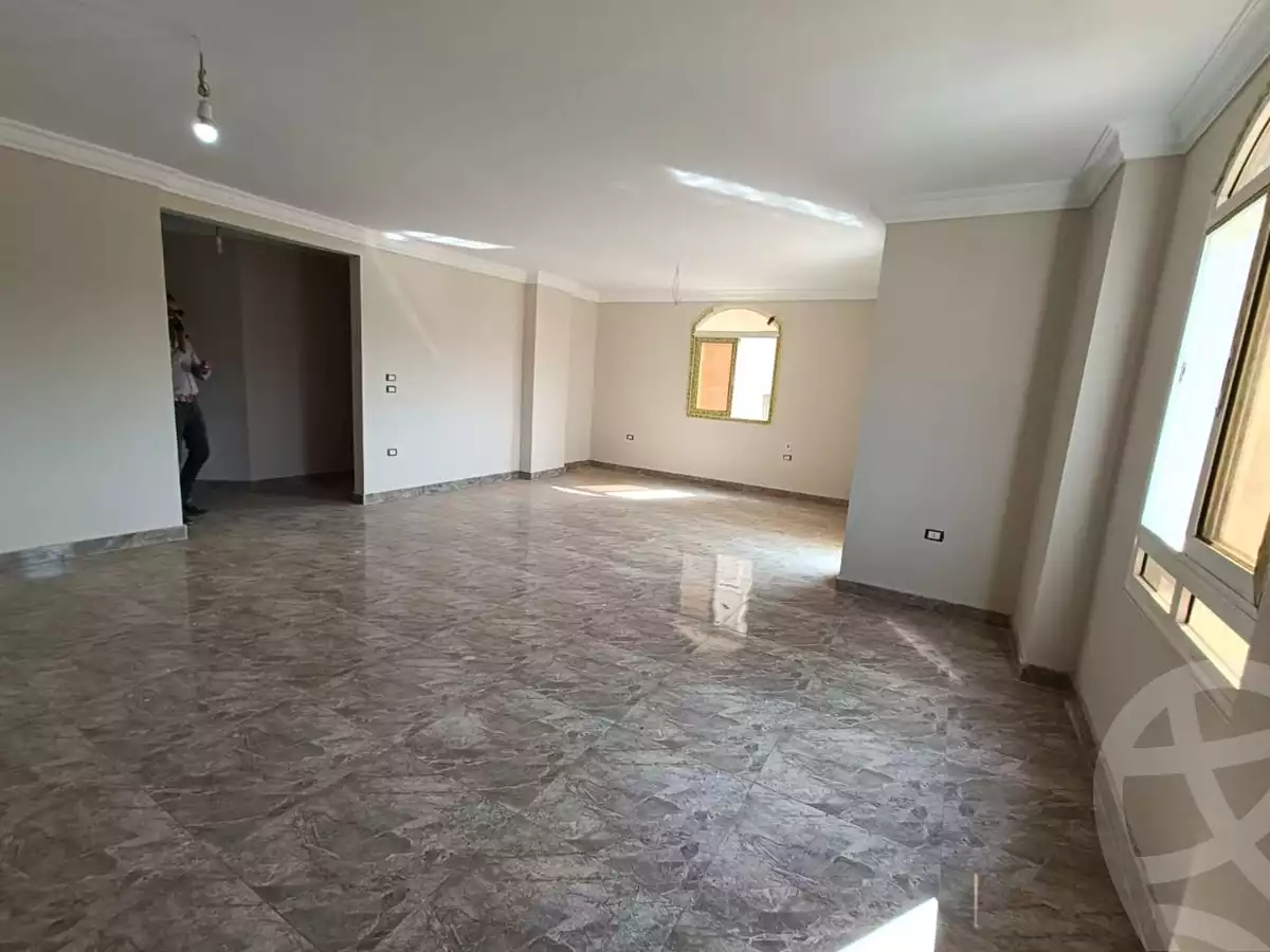 https://aqarmap.com.eg/ar/listing/4386672-for-rent-cairo-mokattam-lhdb-l-ly-shr-krym-bnwn